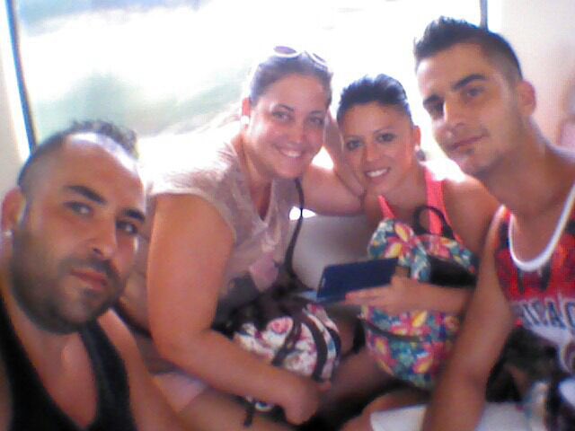 69Turon's tweet photo. Mas de estas fiestas pero ahora en #viveahoradesalia vamos gente https://t.co/FM9WcaDxiC