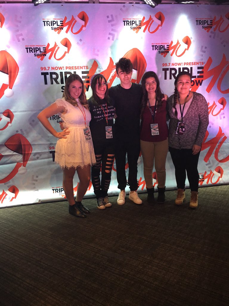 997now's tweet photo. Next M&amp;G was @NathanSykes #TripleHoShow 🎅☃ https://t.co/Af85ORfQ1k