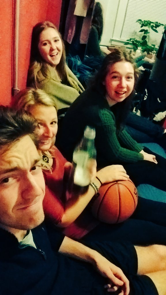 102lovin's tweet photo. Getting ready for #HallwayBowlingForSoup #Almost there #SteelReserve #WeHaveFunHere #NoFilter #PassTheChalice #Emoji https://t.co/vSyRlX70OR