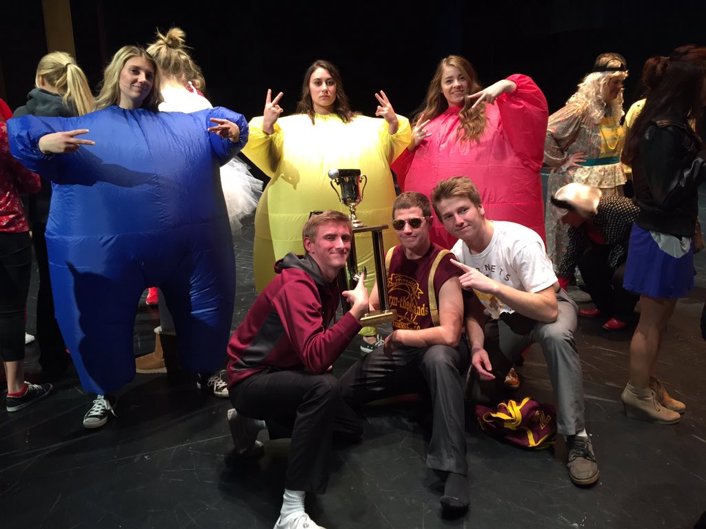 kkelseywilliams's tweet photo. You're looking at the 2015 Hornet Voice winners- Fergie and the Fellas! Thx everyone for supporting winter wishes! 🎤 https://t.co/sM4HyegOlj