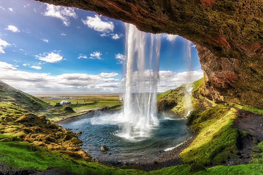 XploreDaily's tweet photo. 10 Stunning Reasons Why You Should Go To Iceland For Winter ... - https://t.co/vGbP6uVg5d #iceland #travel #nature https://t.co/qm1ZF4Rn1T