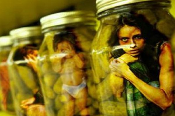 SakshiPost's tweet image. #Anti-Human trafficking campaign to kick-start from next month in AP, @telangana 
goo.gl/SvoZVu