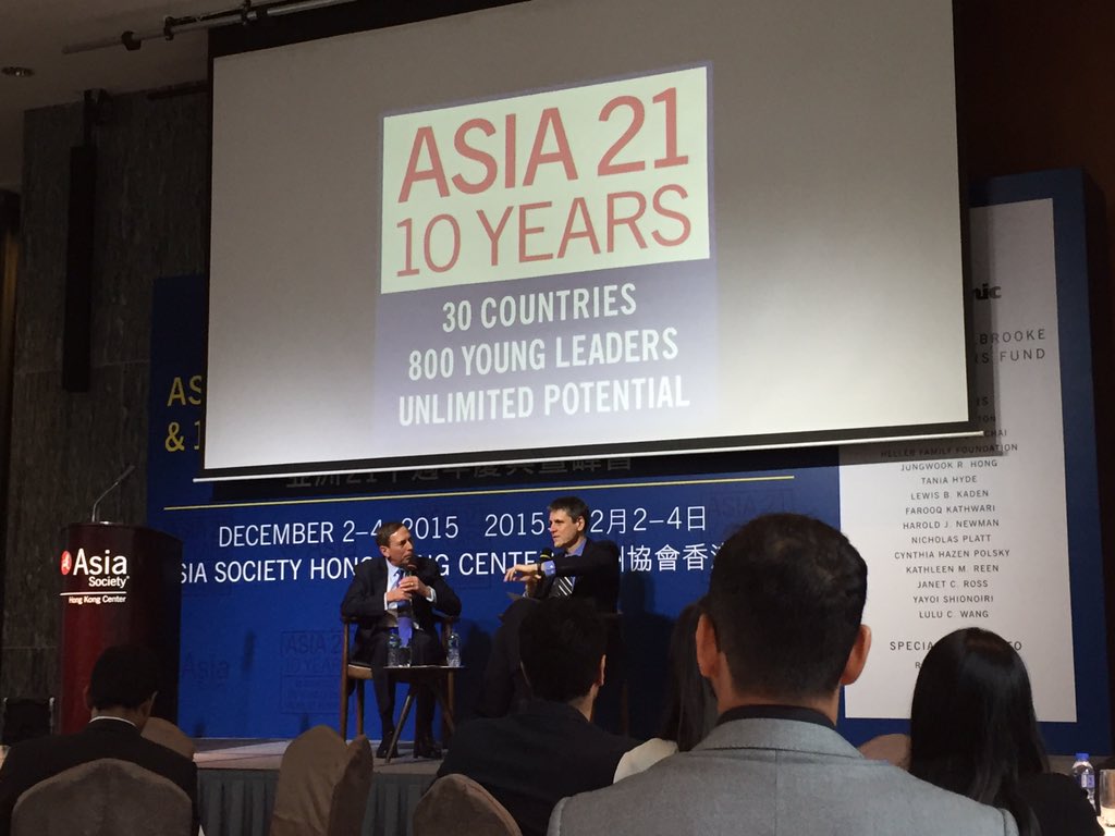 jabberer's tweet photo. Impressed by his diligence and sensitivity behind his 'results':Gen. David H. Petraeus. @AsiaSociety #Asia21Turns10 https://t.co/fwsAosr6K7
