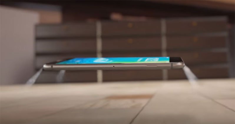 yazarrcomtr's tweet photo. Paraşüt sistemine sahip iPhone 7 konsepti
https://t.co/EjOZIjZZAn https://t.co/jrRuUAmxZe