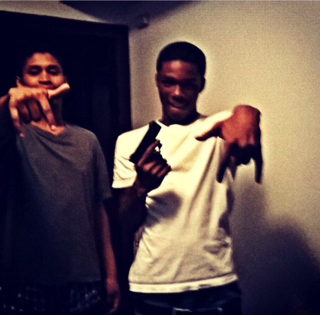 BeanoFrm300's tweet photo. My Right Hand Manz I'll Do 100 For Shorty Nbs #FEBCREW https://t.co/oWF1biCMRi