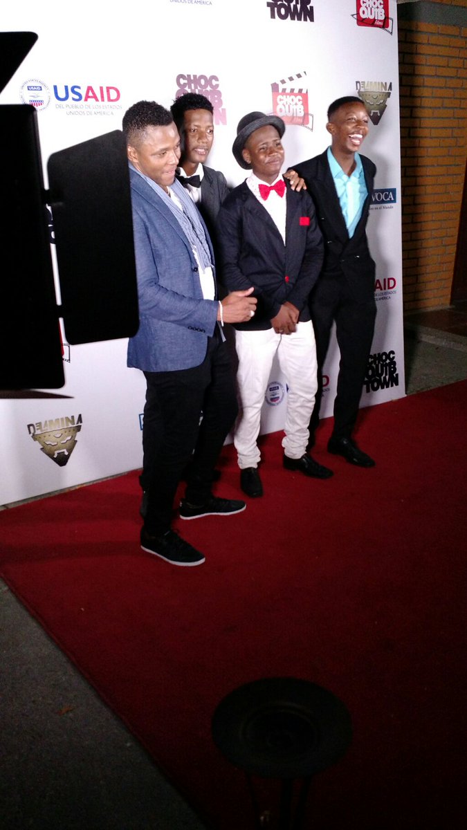 ajuanfa's tweet photo. Sonrisas por todas partes en #chocquibfilms https://t.co/rGcCwcZ2js