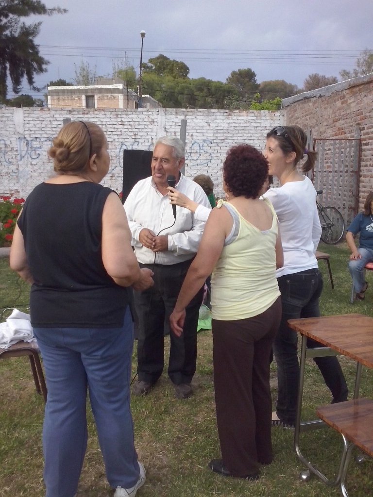 marceloalva's tweet photo. Despedida en Sonrisas Otoñales en Godoy Cruz. #PamiPreventivas. Espero que no lo desfinancien. https://t.co/pd90qf5M7Z