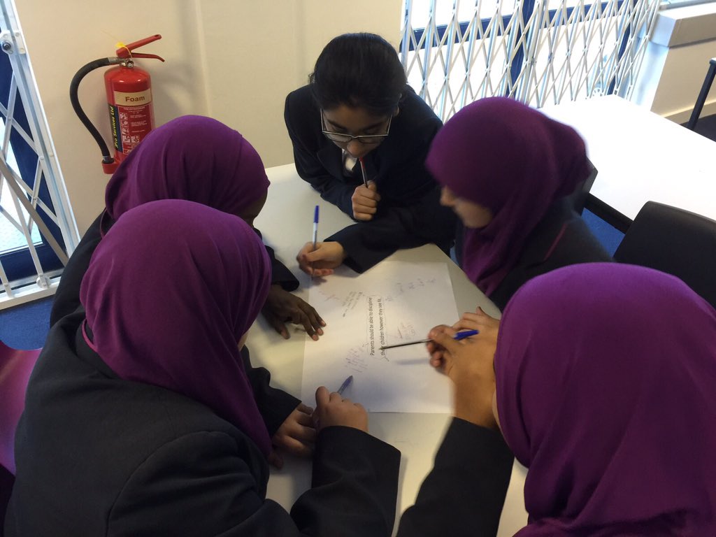 edengirlsslough's tweet image. Silent debating! Developing arguments and persuasive skills, building on the ideas of others. #talklessteaching