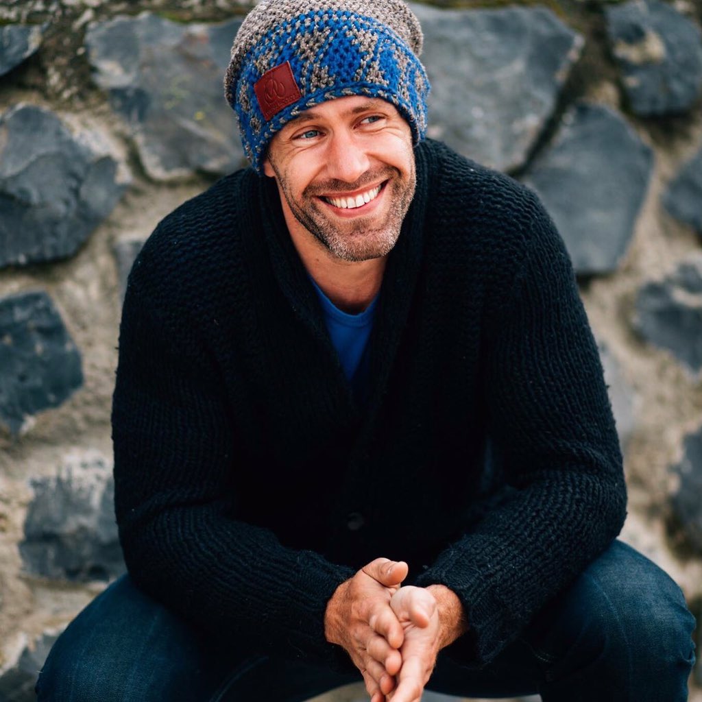 OriginalMocros's tweet photo. This Original Mocros beanie to keep those ears toasty.
{https://t.co/cgEjgLiIW9}
Photo @Marietmons Model @JensMiddel https://t.co/FavXqCj1Or