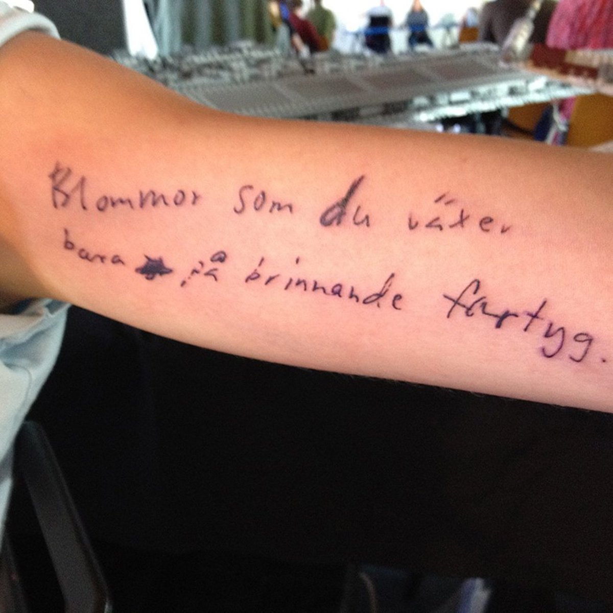 Spotify: idio.to/mo
Tidal: idio.to/mn
iTunes: idio.to/mq