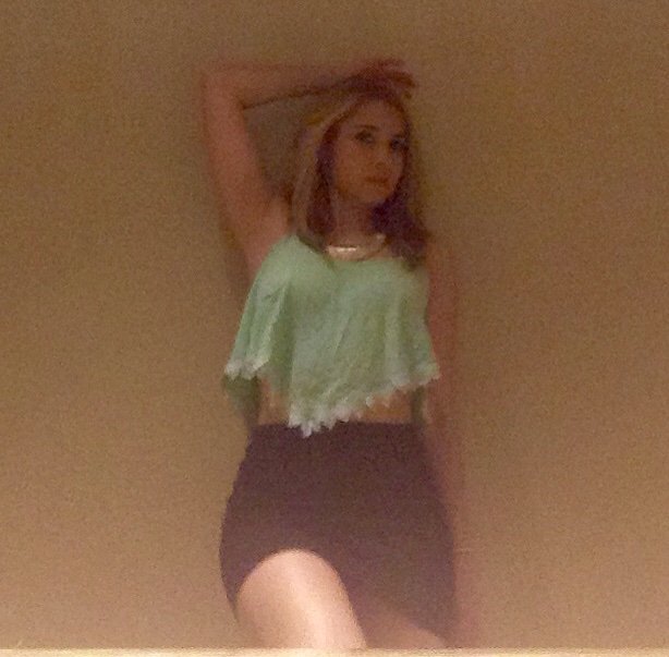 pilar_b_espino's tweet photo. Después de cantar en @AngusLoreto 🎤💖 https://t.co/VIDMixdRVq