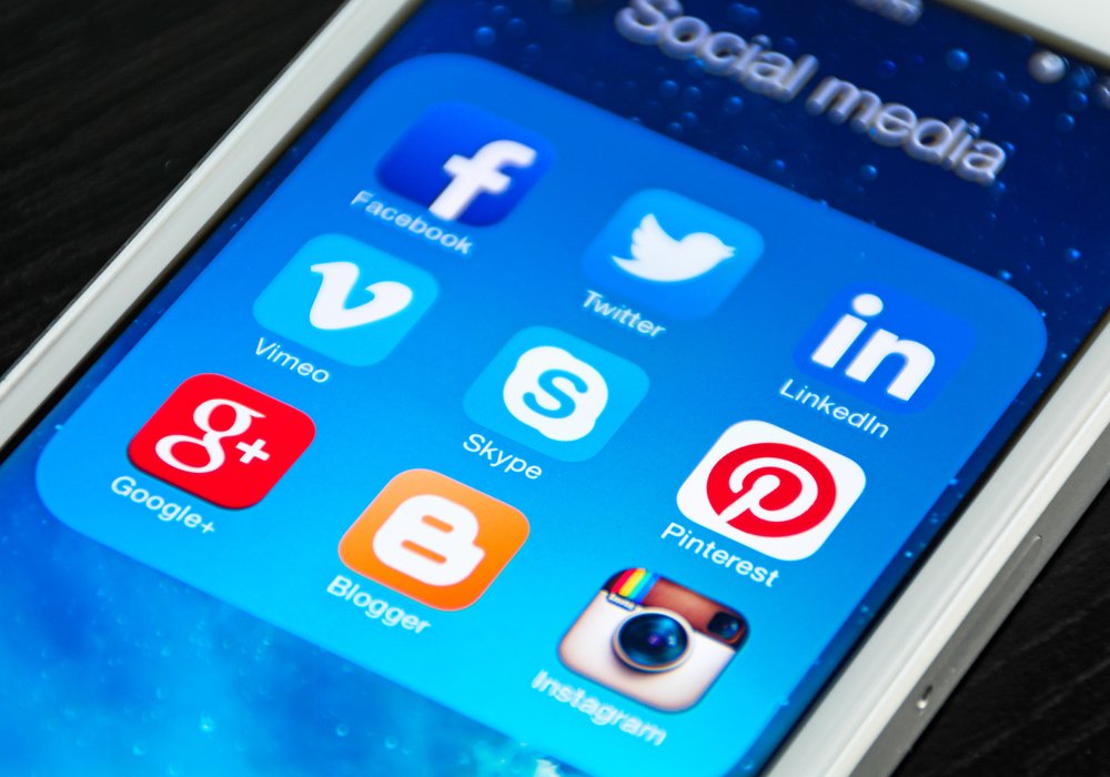 tecnohotelnews's tweet photo. ¿Tienes las redes sociales un impacto real en las reservas de hotel? https://t.co/rToB0TlUWH https://t.co/Kk04EvgLU0