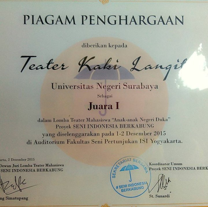 JBSIUnesa's tweet photo. Selamat kepada Kalang mendapat juara 1. Bagi mahasiswa jurusan lain juga bisa bergabung dgn kalang. @UnesaSurabaya https://t.co/LrjK58d5Qe