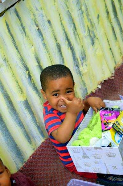 SantaShoebox's tweet photo. Thank you and thumbs up from all the kids! #SSB2015 https://t.co/fDwHhlhqsQ