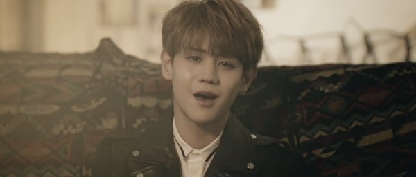 dearbeast1016's tweet photo. 151116 最後の一言 MV #비스트 - #양요섭
SAIGONO HITOKOTO M/V #BEAST - #Yoseob https://t.co/VZMMwmzUNK