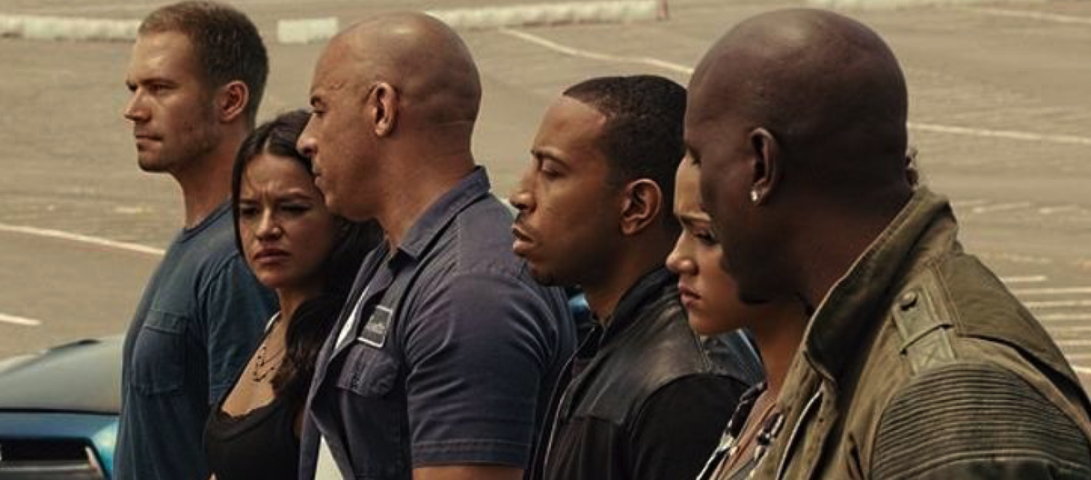 fast7Official's tweet photo. Paul Walker Forever in our ❤️
😊😊😊😊
#FastMemories
#Fast8
#Furious8
#FastFamily
#PaulWalker
#paulwalkerforever  
😊😊😊😊 https://t.co/cnOuLCRimt