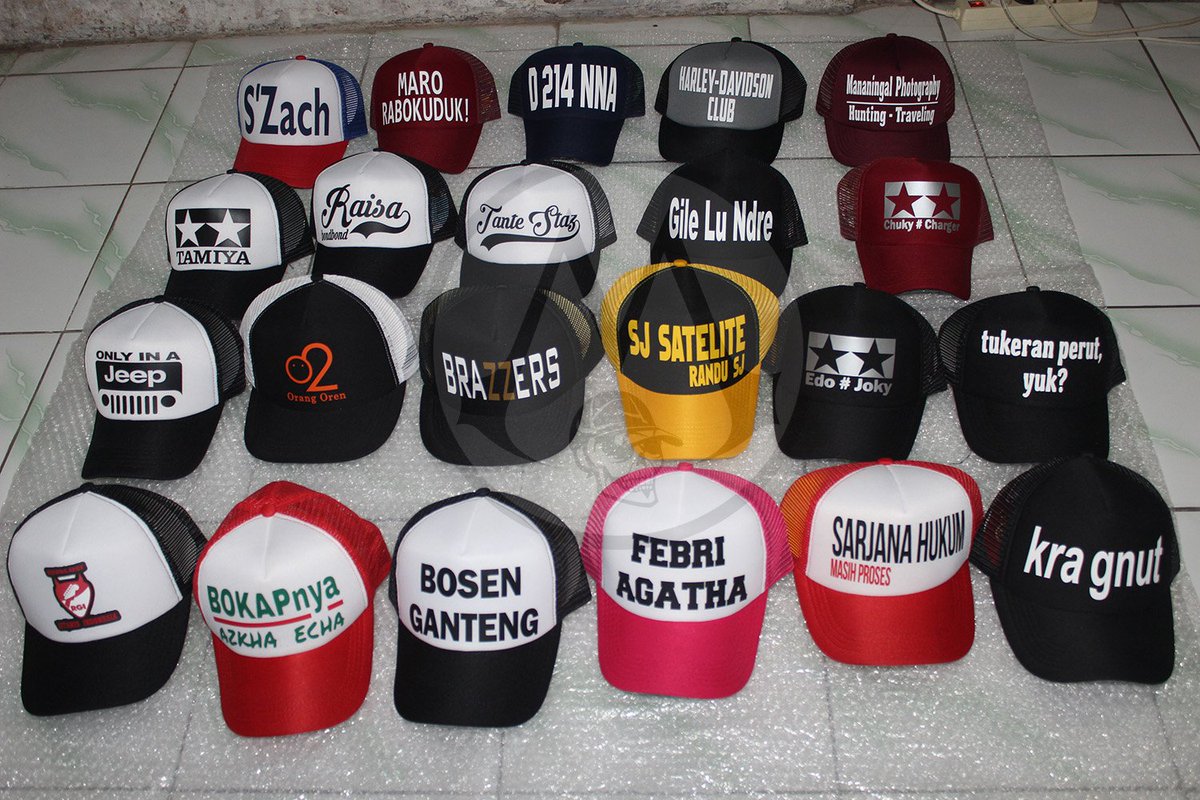MyCustomHat's tweet image. PALING HITZ! trucker hat custom dengan kata-kata dan design sesukamu, banyak pilihan warna.

PIN: 263873B7