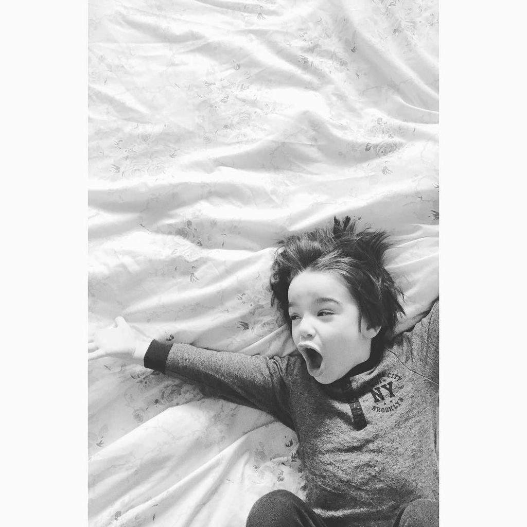 anitamanez's tweet photo. Good morniiiiiing!!!! 😜👍🏼⭐️☀️ .
#jueves #thursday #goodmorning #buenosdias #instamood #instagood #ig_bw #blacknwhit… https://t.co/60wztVKBH8
