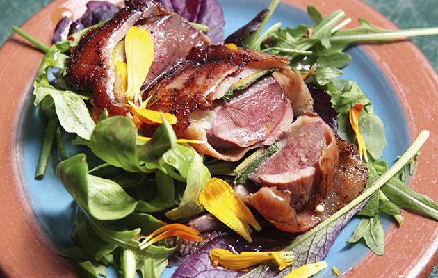 TheFieldmag's tweet photo. Get into game with these great #game #restaurants https://t.co/JODlF9FGnD https://t.co/yiHUyvUGQM