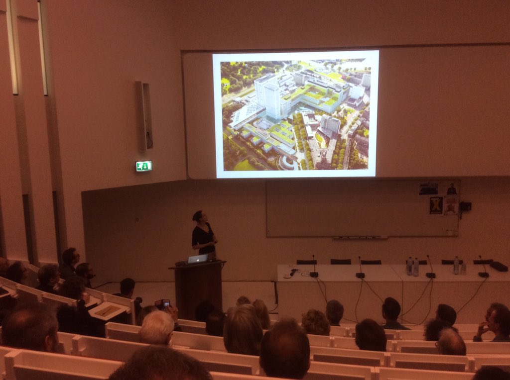 petervdelinden's tweet image. Ouderenzorg en patiëntenzorg centraal op het grote zorgcongres,bij Erasmus MC.#themazorg #Gispen #GispenUniversity