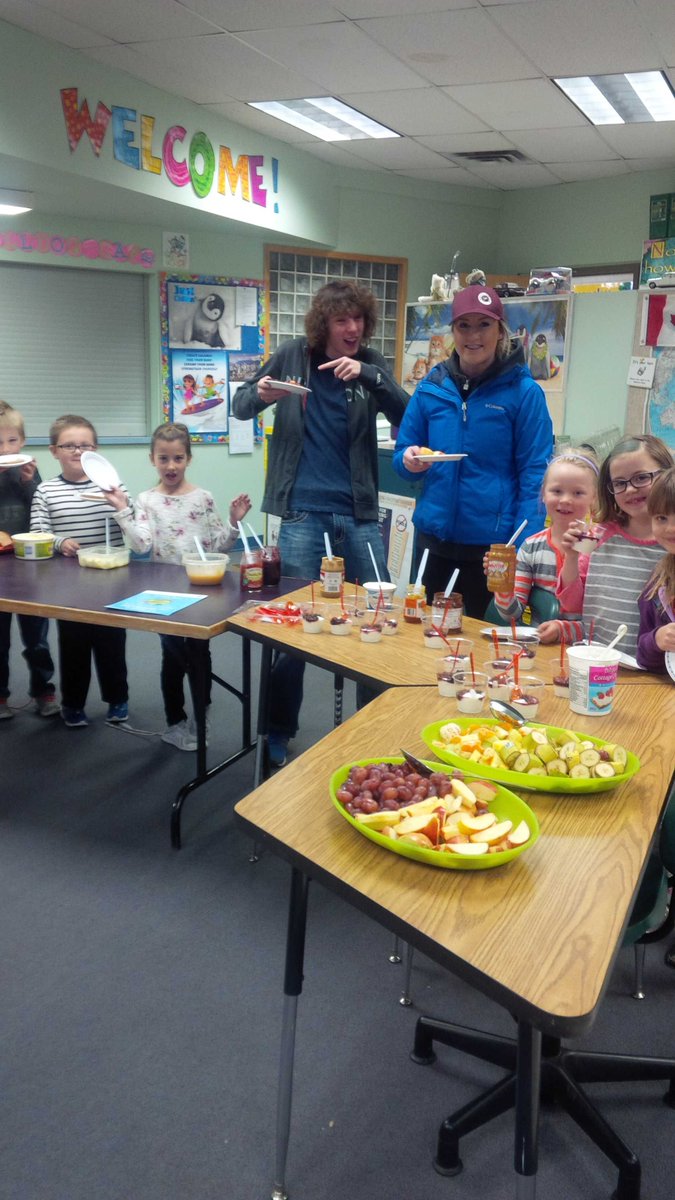 marslbar's tweet photo. Thank you @BreakfastLearn @deliabulldogs cafe!!! https://t.co/e3vHEhkJUC