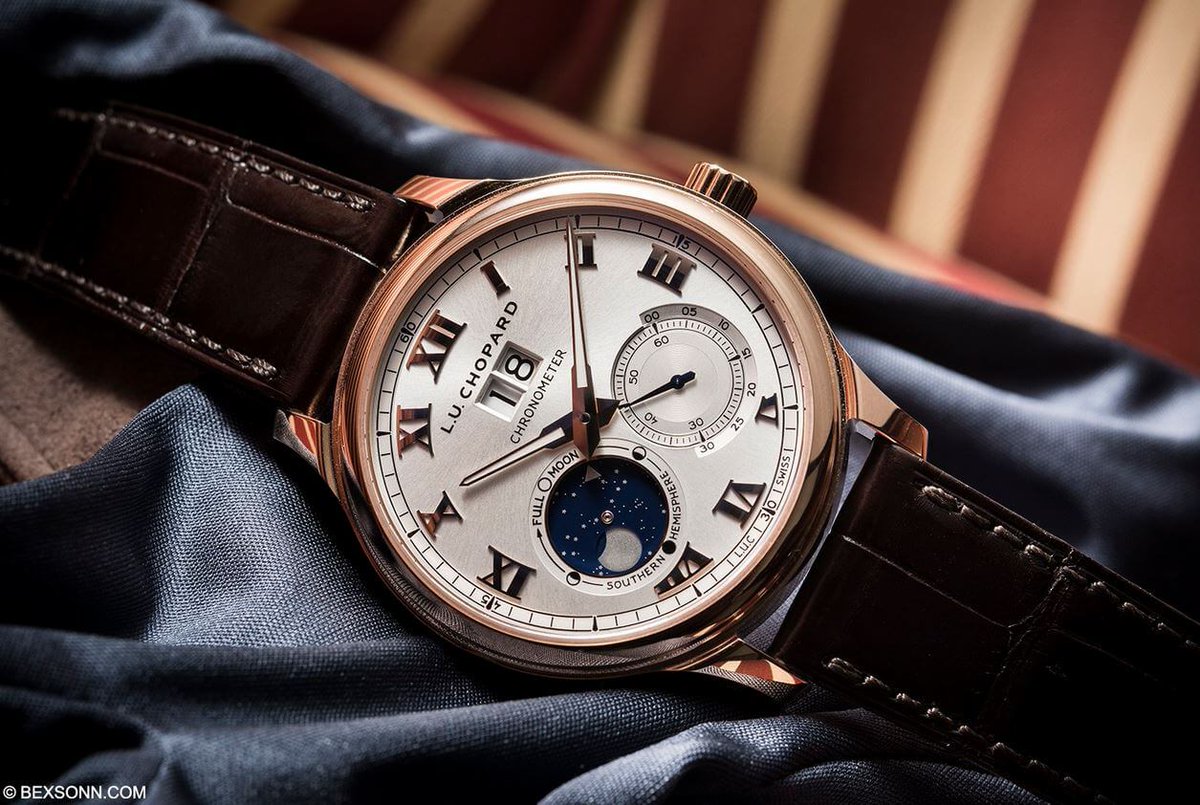 Moonphase Watches – A Testament To Another Era Of Watchmaking #chrono24 #moonphasewatches chrono24.com/magazine/moonp…