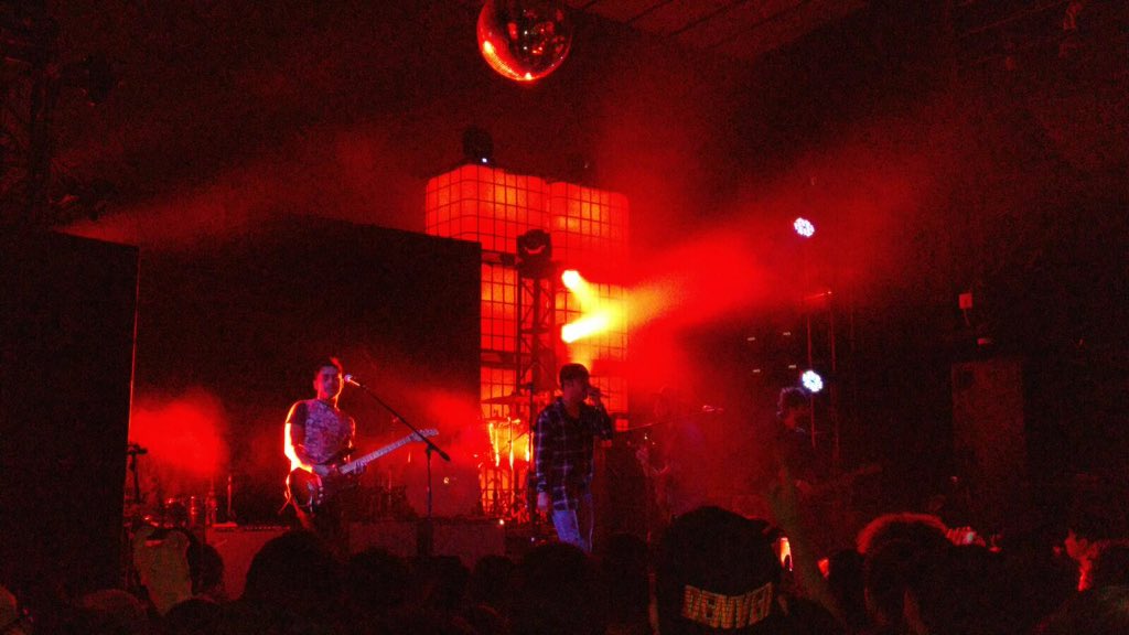 somosrox's tweet photo. 27.11.15 // @somosrox // @C3Stage https://t.co/iKqs8Gu30H