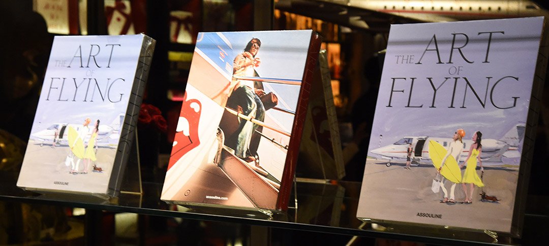 vistajet's tweet photo. VistaJet hosts cocktail party with @maisonassouline to celebrate The Art Of Flying.
https://t.co/CfIwfo7Ij1 https://t.co/Bj5GqbAXxt