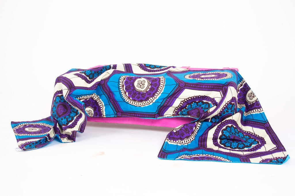 MsYaaObenewa's tweet photo. Table Runner African Print - African Table Runner - Pagne Table Cloth - Kintege Table Decor by BespokeBinny (14.99 … https://t.co/7P5Y8iK0nr