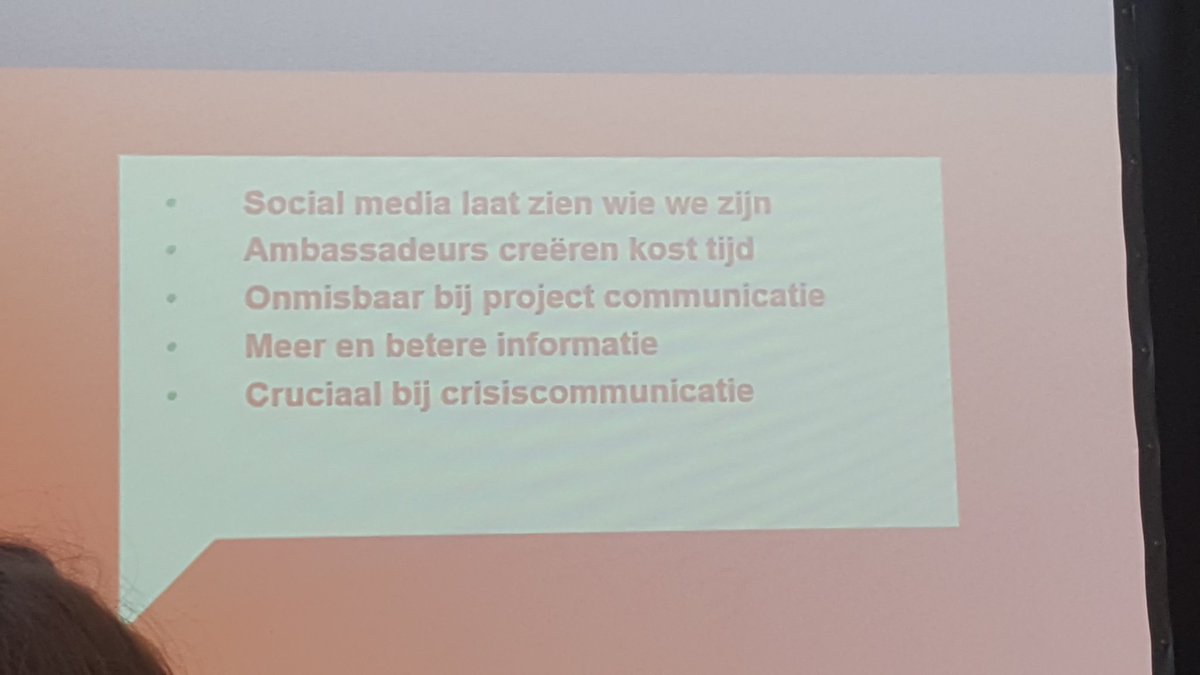 DirkStuip's tweet photo. Case #BAM geeft mooi beeld van praktische toepassing social in bouw. #ssc15 #nofrills https://t.co/afmCp38yKJ