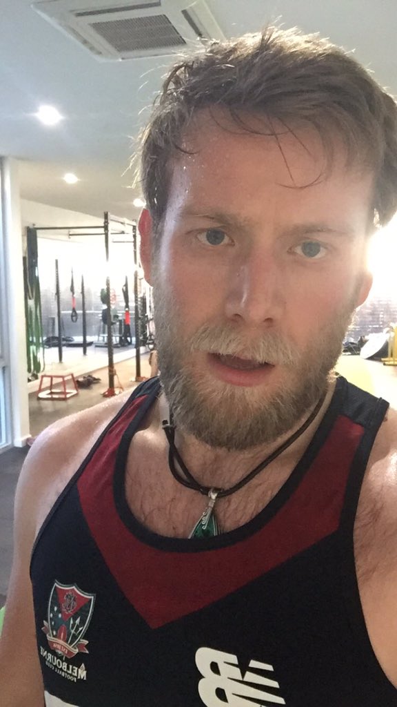 TomBeaurepaire's tweet photo. After @PITFITPT  I have no feeling from the hair down.
SuffocatingFacedown oncouch is a possibility #rollmeover https://t.co/kgjYWYfPMt