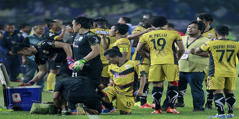 Bola_Kukar's tweet photo. Mitra Kukar Minta Panitia Sediakan Satu Hotel Untuk Satu Tim di Babak 8 Besar https://t.co/cwc8fw7UUd #BolaKukar https://t.co/snosyKRxqn