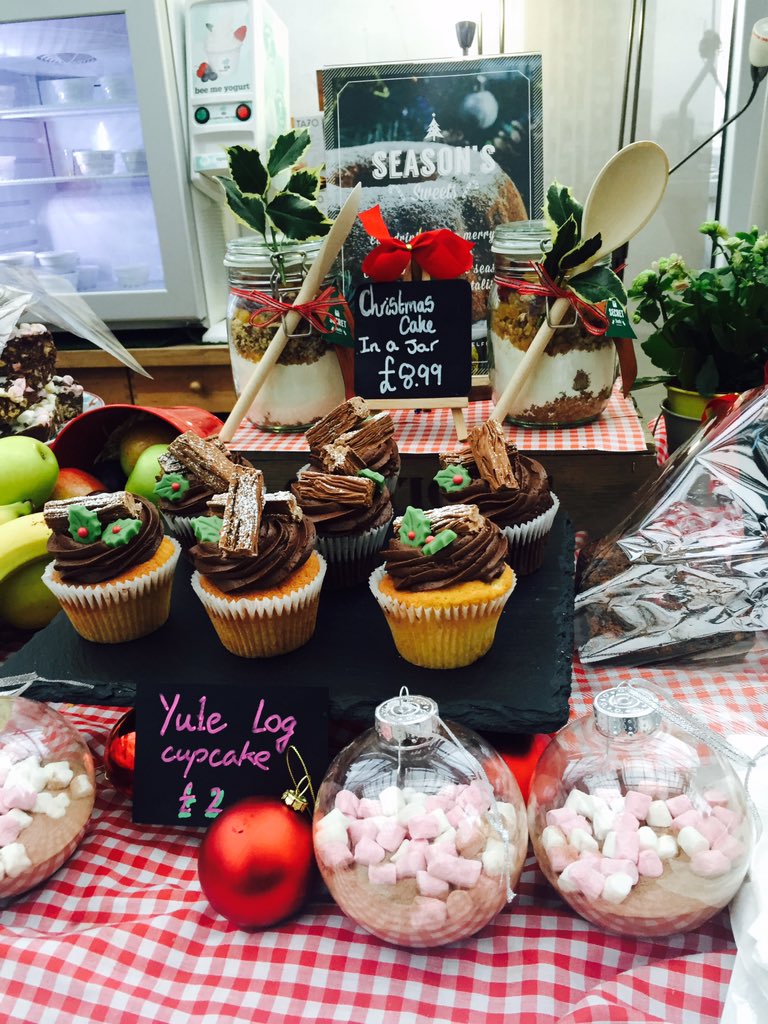 BG250Food's tweet photo. @BG250Food Christmas Treats https://t.co/2aolRw42UM