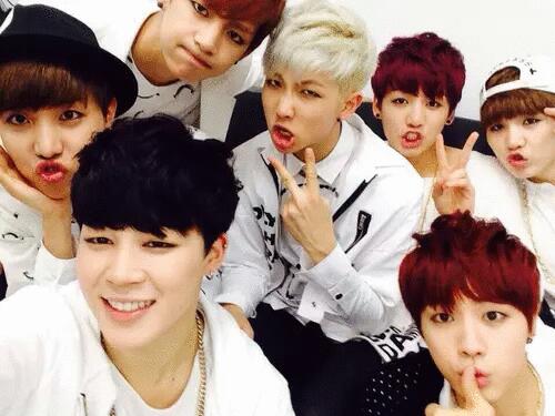 vbts3sistar's tweet image. 中3の01lineでテテぺんです！
♯BTS好きな人と凄く絡みたいのでRTくれた人必ずお迎え行きます♡
♯armyと絡みたい
RT拡散お願いしまーす(๑˙³˙)❤︎