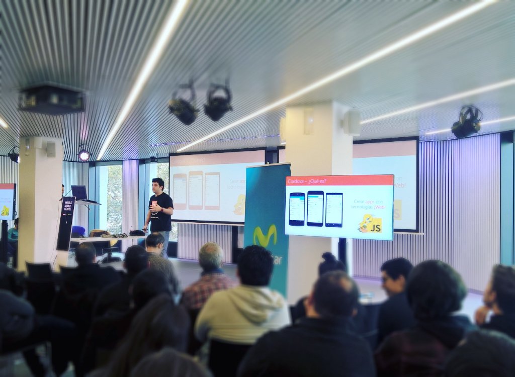 CKGrafico's tweet image. 🙊 💬 #Reconnect2015 instagram.com/p/-1LUxqot4B/