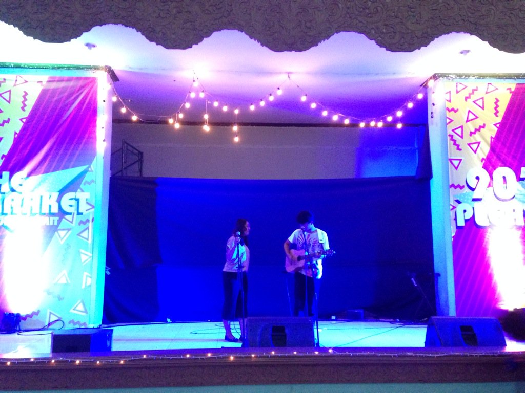 backyardlullaby's tweet image. Yuk merapat ke @JogjaSummit! Backyard udh di stage buat closing nih💕