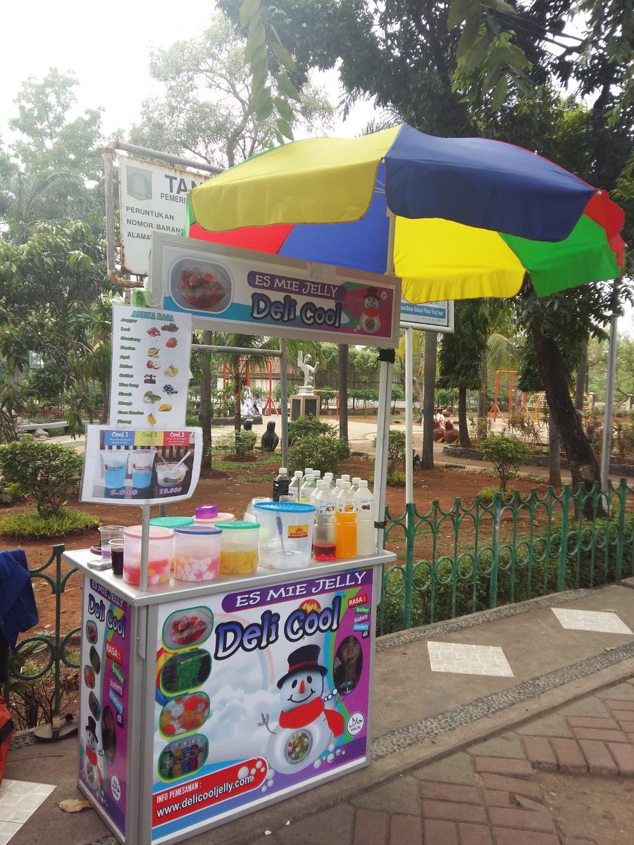 agus_aseptea's tweet photo. Es mie jelly taman 45 cengkareng https://t.co/1QbAhZhuyb