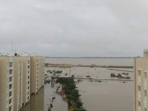 ASH111032379's tweet photo. Chennai Floods,Pray for Tamil Nadu... https://t.co/FQkDaZqGG0
