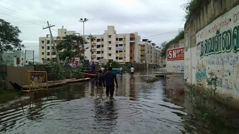 ASH111032379's tweet photo. Chennai Floods,Pray for Tamil Nadu... https://t.co/FQkDaZqGG0