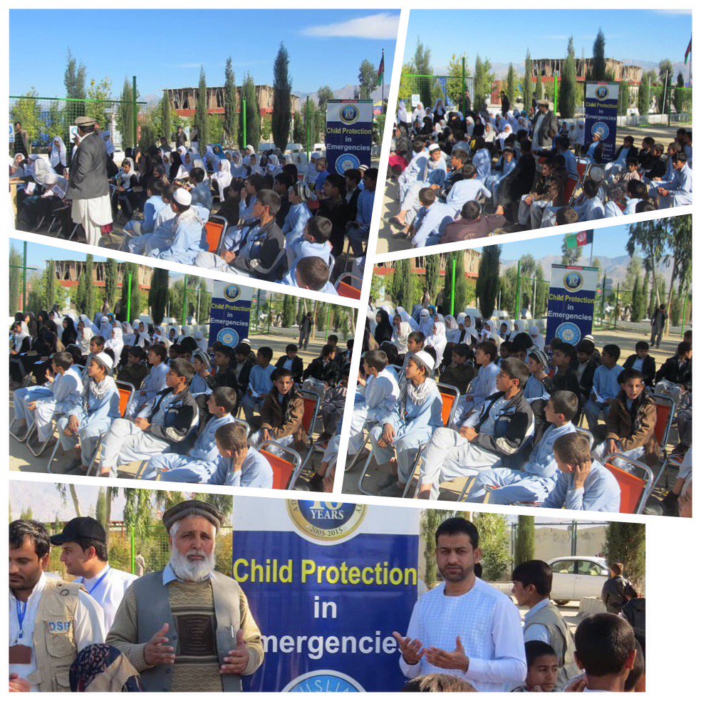 afzaltahir44's tweet photo. @HelpingHandUSA Child Protection in emergency situations,a training session organized by HHRD Afghanistan https://t.co/LVTDEIMA9N