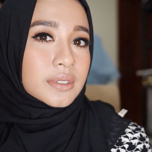 RTorFavINA's tweet photo. RT for Nagita Slavina 
Favorite for Laudya Cynthia Bella https://t.co/q9S2ngDCqj