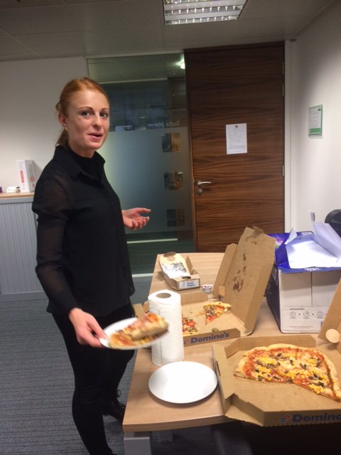 OutsourceDig's tweet image. Pizza lunch @OutsourceDig !! @SEO_ANGE @LoisCreativeRec @KymSmyth86