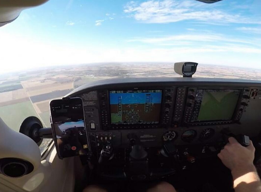 ShareAviation's tweet photo. #ShareAviator Tim Walker shared this sweet 172 glass cockpit POV on the https://t.co/HCpK1Kcnev #avgeek #genav #fly https://t.co/4Az1Lv2szV