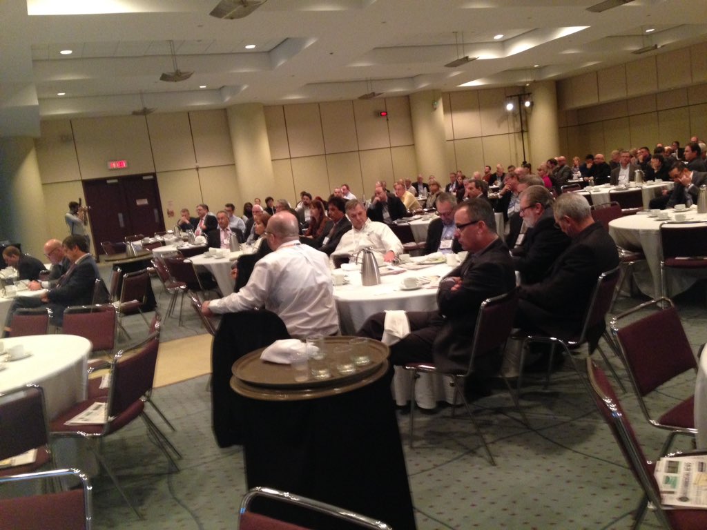 DCN_Canada's tweet photo. A great turnout for the CEO breakfast at #Construct15. #TheBuildingsShow https://t.co/fTgScOqoZW