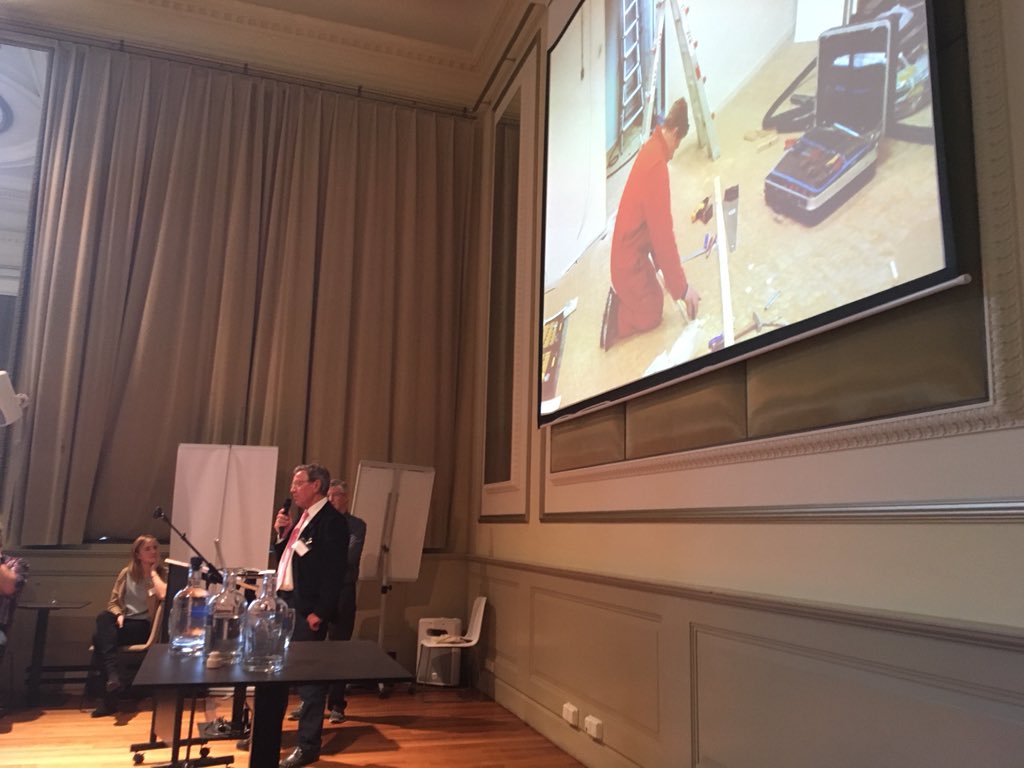 Nu Ad Ruiter en Ginus Hahn van Dorpsraad 't Veld over de Buurtsuperrr in 't Veld #tothierennuverder #eigenkracht