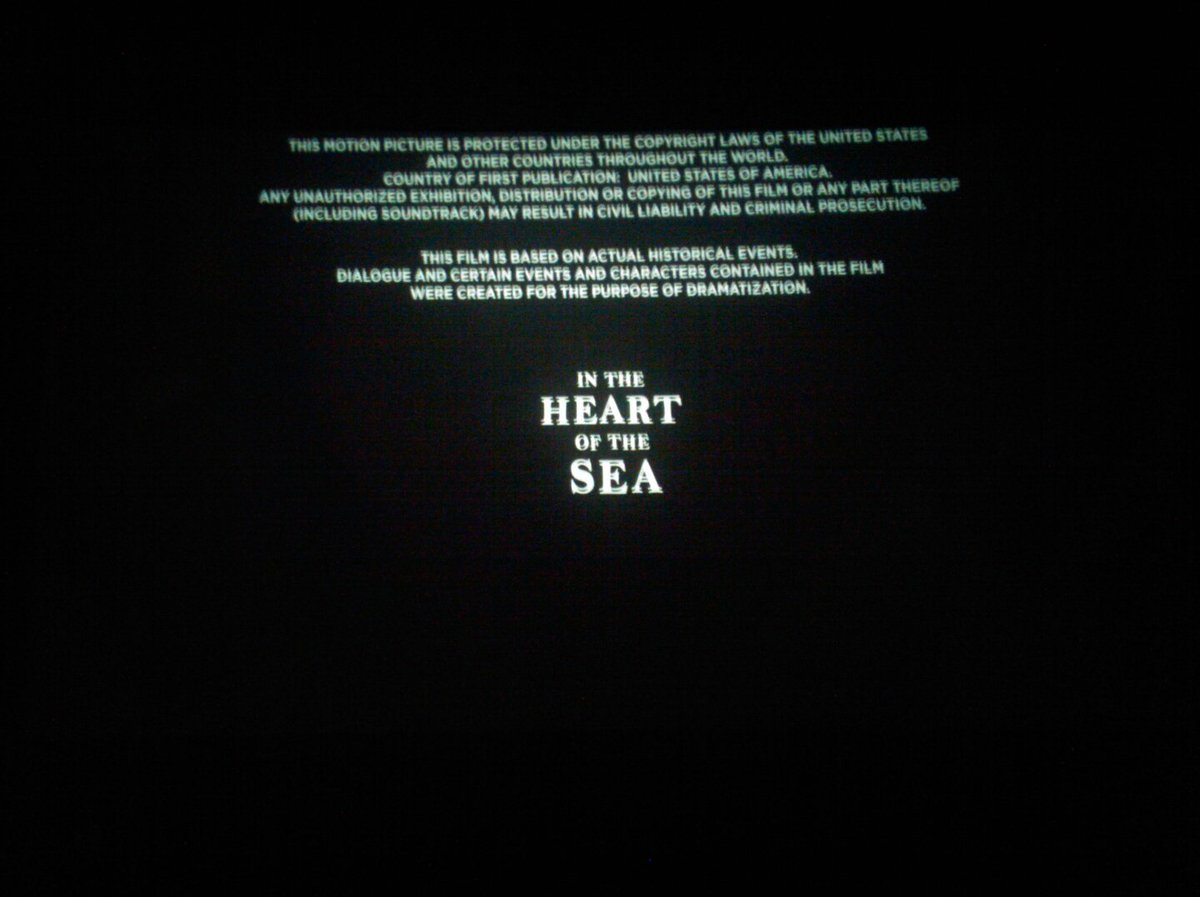 하트 오브 더 씨 조조로 봄. 창원CGV 4D로 E자리에서 봤는데 만족스러웠음. 사진은 영화 다 보고 홀로 남아 찍은 엔딩크레딧. 쿠키영상 그런거 없ㅋ엉...