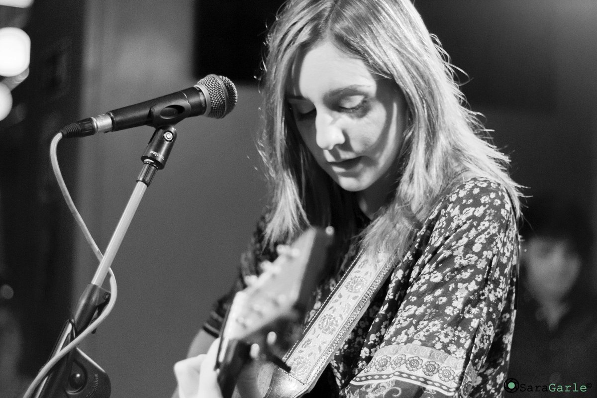 El sábado descubrimos lo bien que suena <a href="/nadiadicenada/">Nadia Álvarez</a> en <a href="/Contraclub/">Contraclub Madrid</a> 📷👉 on.fb.me/1TzKtBm Fotos de @SaraGarLe