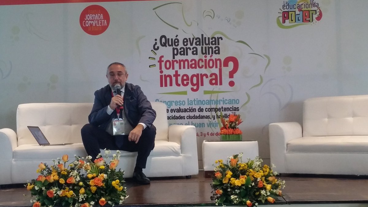 Educacionbogota's tweet photo. #FormaciónIntegral 'Habilidades No-Cognitivas: cómo definirla en una perspectiva sistemática' @raciti_paolo https://t.co/6IHijfTHFm
