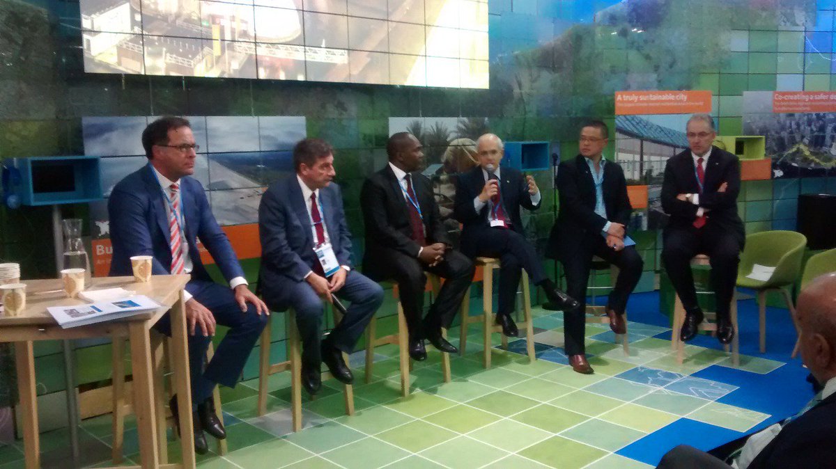 denipeduzzi's tweet photo. Mayors at Netherlands Pavilion. @FundTierraVida at #COP21
#YouthPressCOP21 #AllForCOP21
@c40cities #citiesarekey https://t.co/AI4Vrk0aNQ