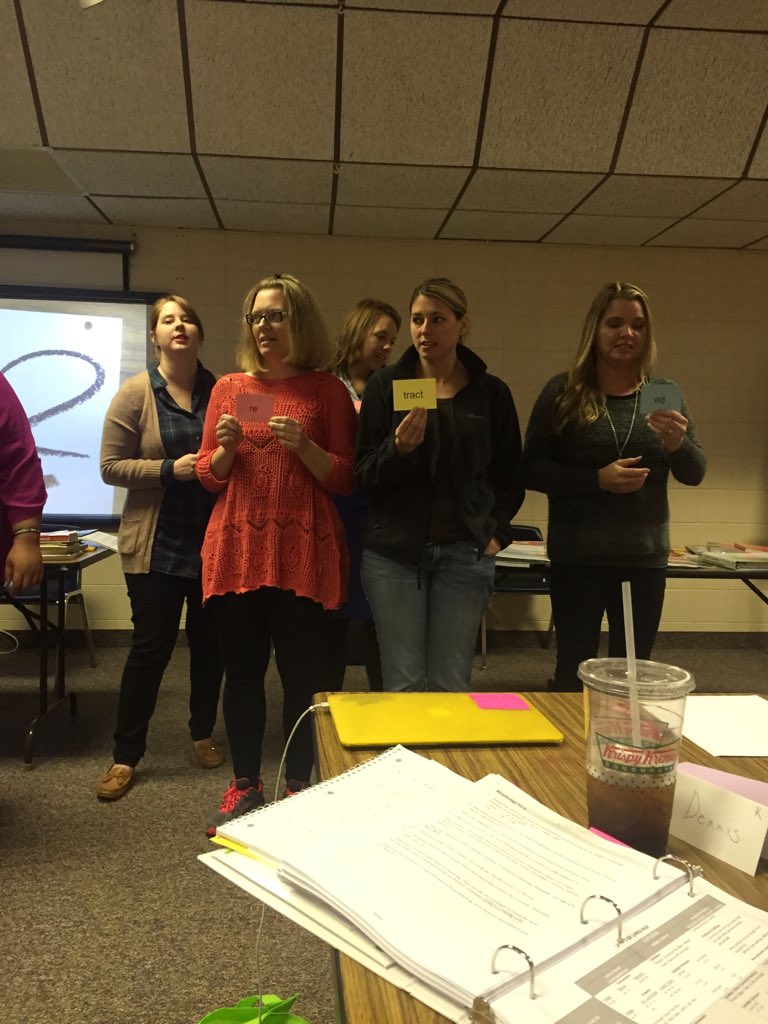 amy chisholm tweet media